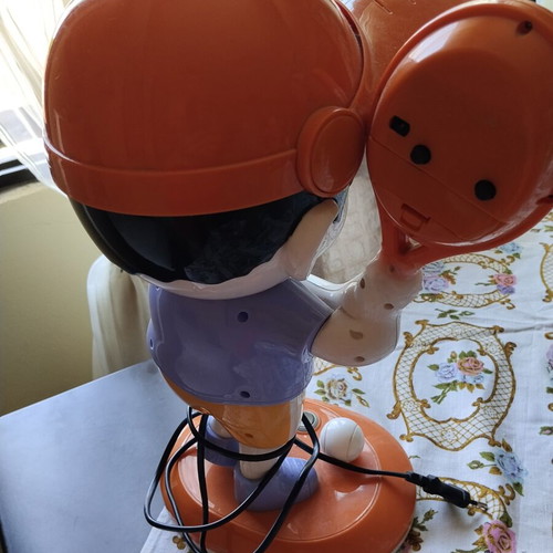Vintage children's table lamp Horoz HL 047 tennis player used