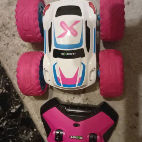 Silverlit Exost 360 Cross Amazone remote control stunt car like new