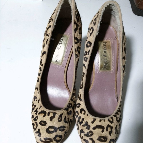 Leather pumps like new, size 37.5, beige and brown
