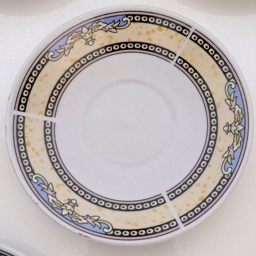 Set of 12 cups and saucers new