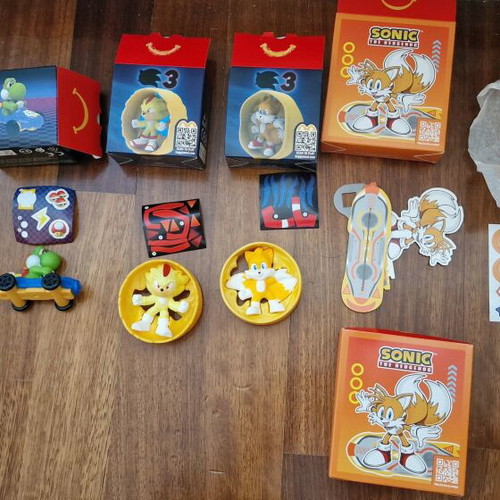 McDonalds Happy Meal Sonic and Super Mario figure collection