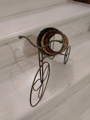 Decorative bottle holder like new