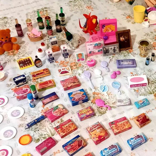 Mega Lot of Realistic 1/6 Scale Miniatures like new