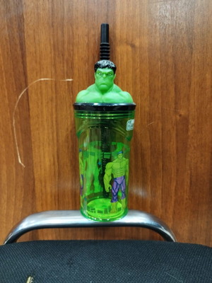 Hulk water bottle with 3D lid and new straw