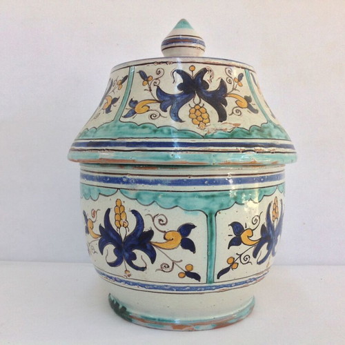 Vintage 1980 Moroccan Safi Vase Igolall/Dmani Handmade with Wooden Base