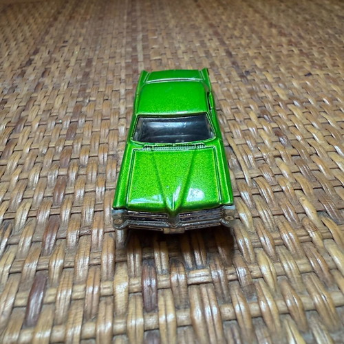 Mattel Hot Wheels Lime Green '65 Bonneville used