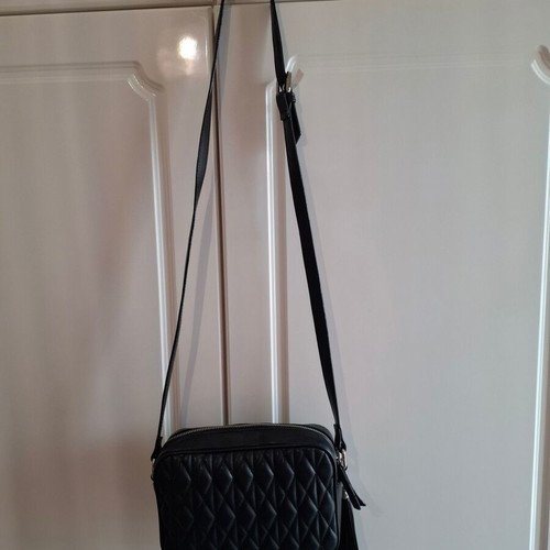 Marie Claire Black Quilted Crossbody Bag Like New with Tassel