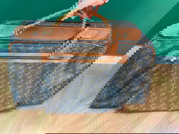 Louis Vuitton Τσάντα βαλίτσα χειρός σε μοναδική τιμή !!!