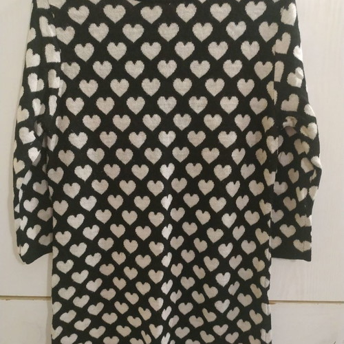 Dress used black with white hearts size L