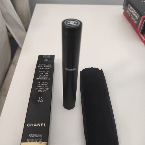 Le Volume Revolution De Chanel Mascara 6g Black