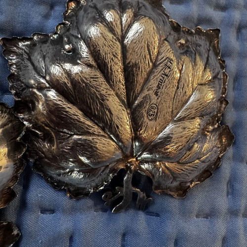 Vintage 925 silver decorative grape leaf plates, embossed, 18g each