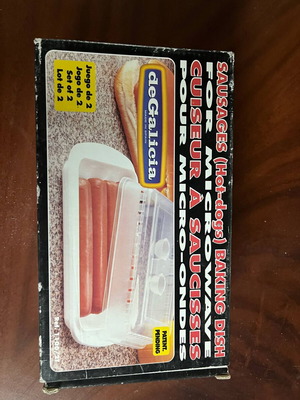 Sausages baking dish for microwave