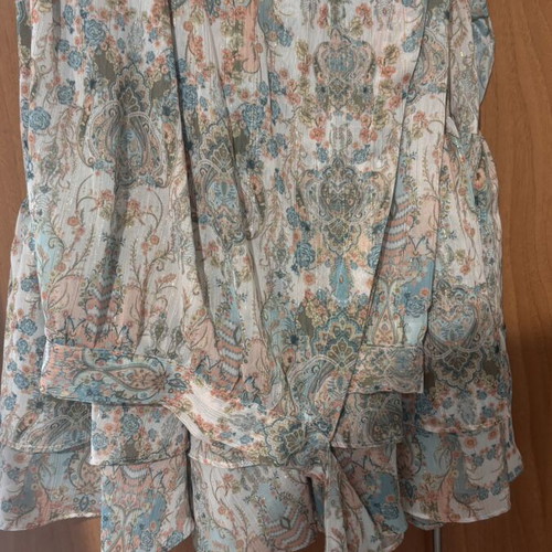 DLV wrap skirt one size, like new