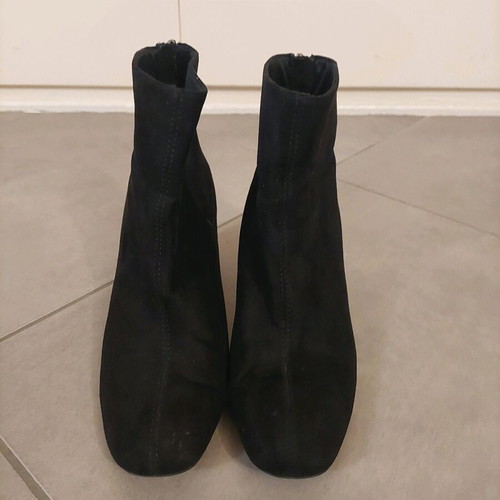 Black suede ankle boots Stradivarius used, size 38