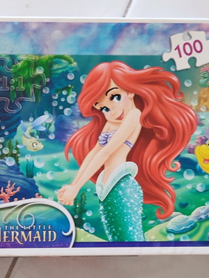 Trefl Ariel children's puzzle 100 pieces like new