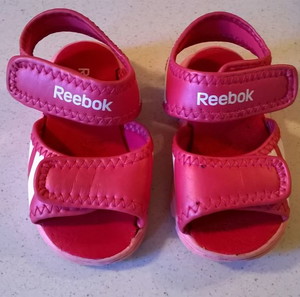 Παιδικά σανδάλια Reebok