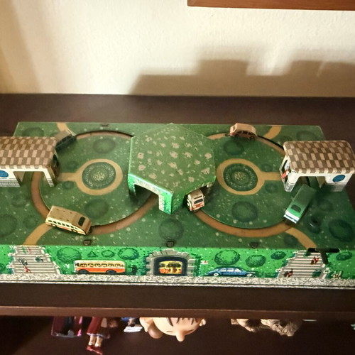 Vintage Wind-Up Lithographed Tin Toy Speedway Traffic Game used