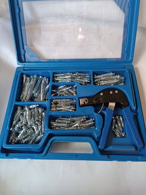 Kompernass KH 3291 drywall gun set with metal anchors and 187 screws new