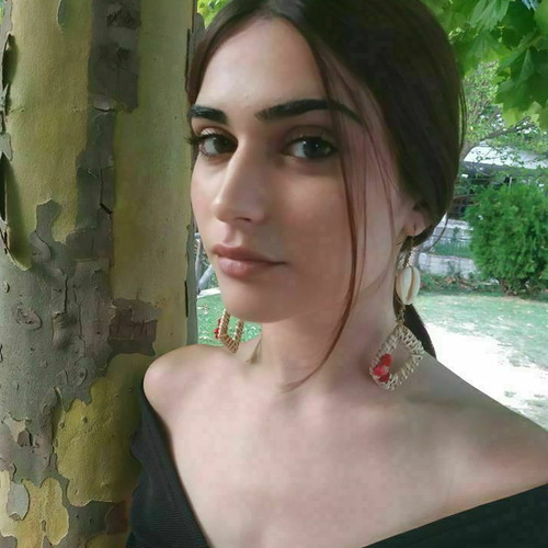 Handmade summer long earrings with natural shells and bamboo square