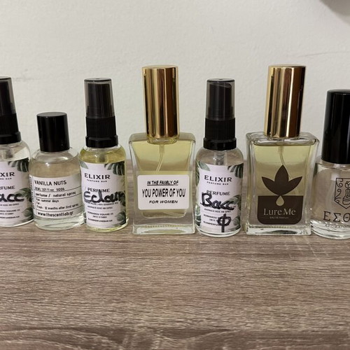 Women's Perfume Set 4 Eau de Parfum, like new