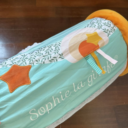Sophie inflatable giraffe cylinder like new sensory baby toy