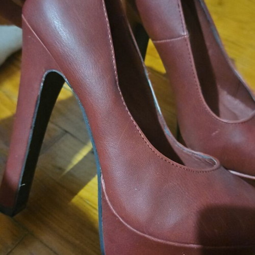 Shoes bordeaux like new, size 39