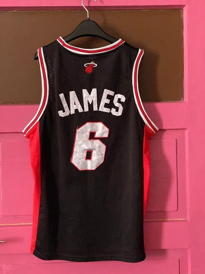 NBA Lebron James Heat 6 basketball jersey, adidas, size XL