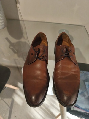 Gianna Kazakou brown leather shoes