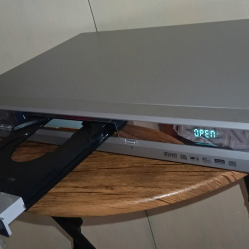 Daytek M705M DVD player vintage like new