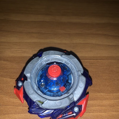 Beyblade Burst Valkyrie Takara Tomy like new