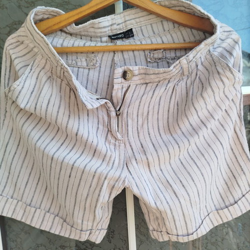 Esmara linen striped bermuda shorts with zipper and pockets