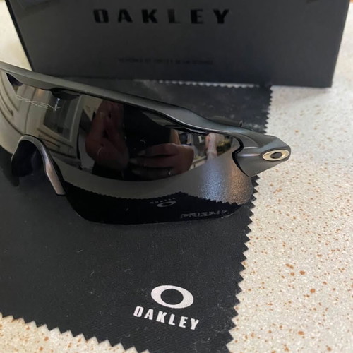 Oakley Radar EV Path PrizmP black sunglasses
