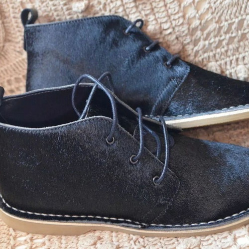 Zara leather cow furskin desert ankle boots size 36 like new, black