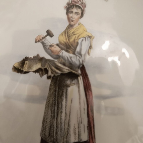 Limoges decorative plate like new, The old trades of Paris