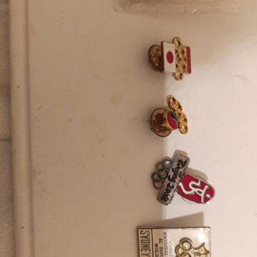 Ολυμπιακά pins σετ σαν καινούργιο, 5 τεμάχια από Σίδνεϊ 2000 έως Πεκίνο 2008