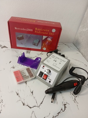 Mercedes2000 Professional Manicure and Pedicure Set