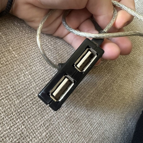 Turbo-X USB 2.0 Hub with 4 Ports like new