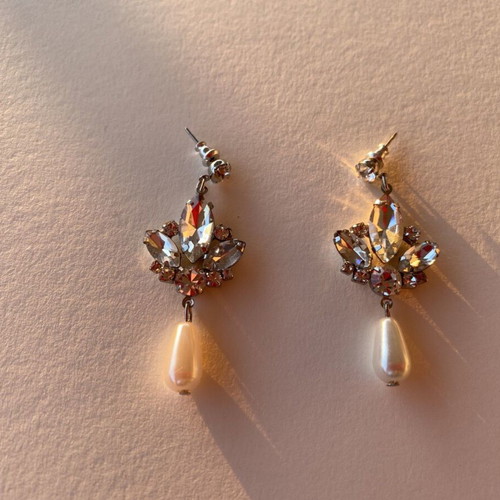Earrings new, silver