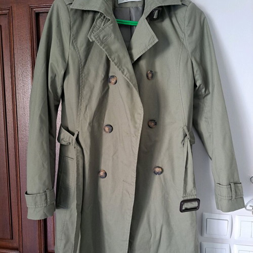 Stradivarius trench coat Medium like new