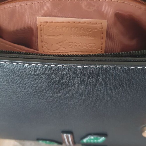 Sammao shoulder bag like new, black and white