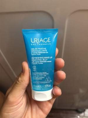 Uriage Refreshing Make Up new