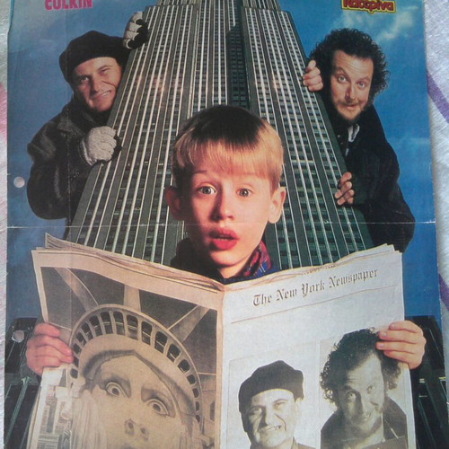 Αφίσα Macaulay Culkin & Beverly Hills μεταχειρισμένη, μέγεθος 28,8x23