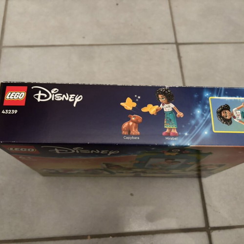 Lego Disney Encanto 43239 Mirabel's Photo Frame and Jewelry Box new