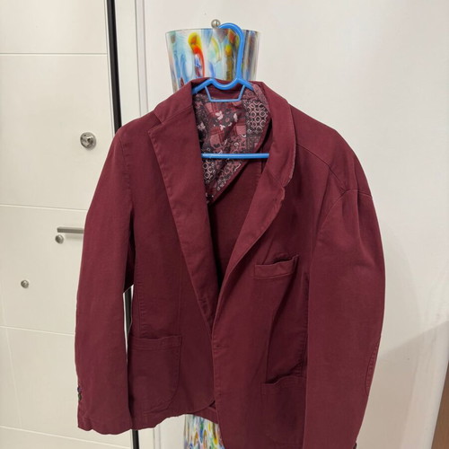 Casual jacket XL in burgundy with printed inner collar, like new
