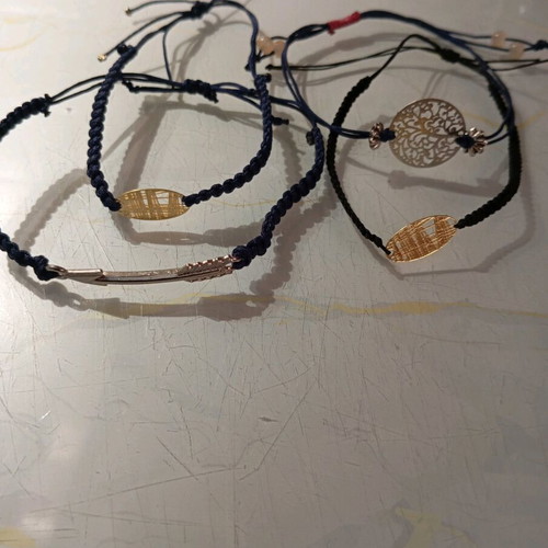 Handmade macrame bracelets new, pack