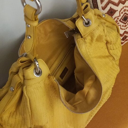 Tosca Blu large leather shoulder bag like new, yellow