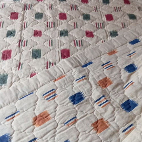 Double-sided quilt new, dimensions 2.00 x 2.35 m