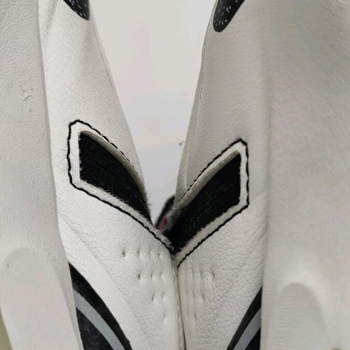 Zara athletic shoe used, size 31, black and white
