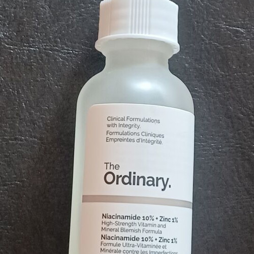 The Ordinary Niacinamide 10% + Zinc 1% serum like new