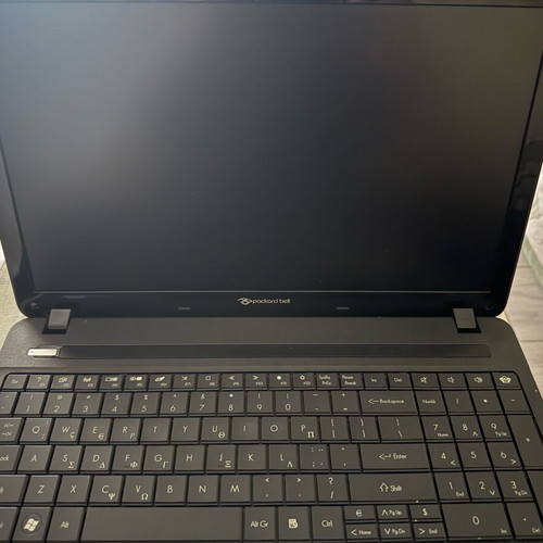 Packard Bell Easynote laptop used, AMD E1, 2GB RAM, 320GB HDD
